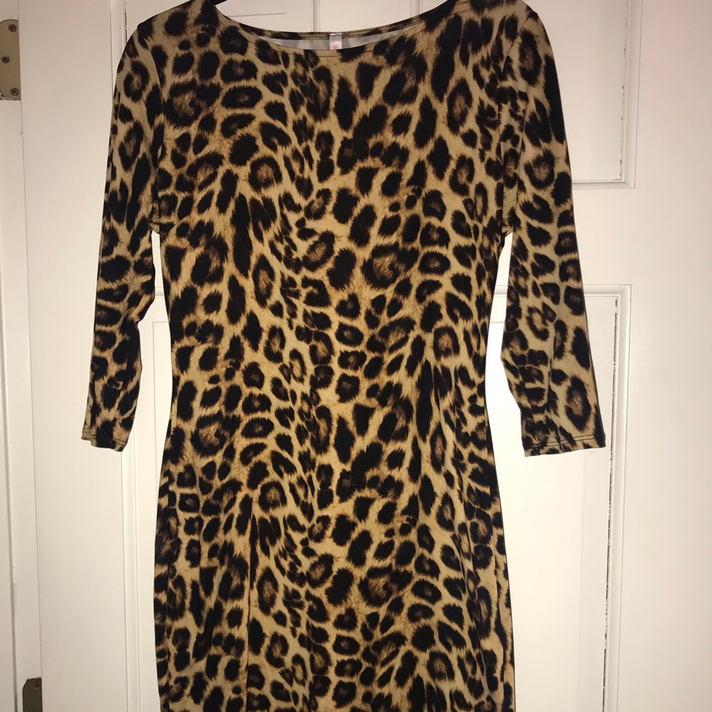 Leopard fitted dress
